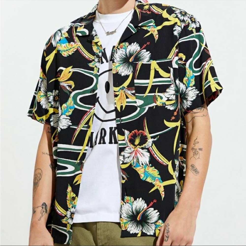 NEW Urban Outfitters Tropical Shirt
